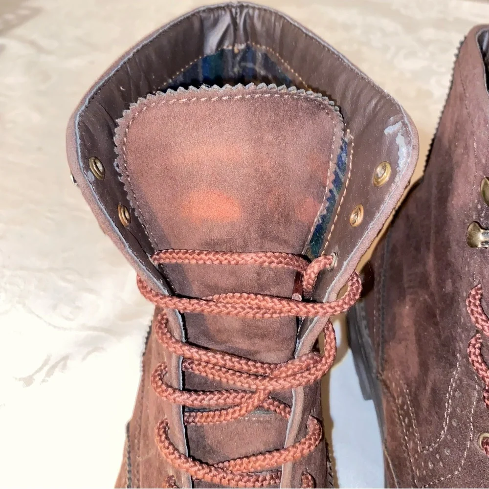 Braveman -Andretti Boots in a size 11, Color: Brown , SUEDE - Picture 11 of 12